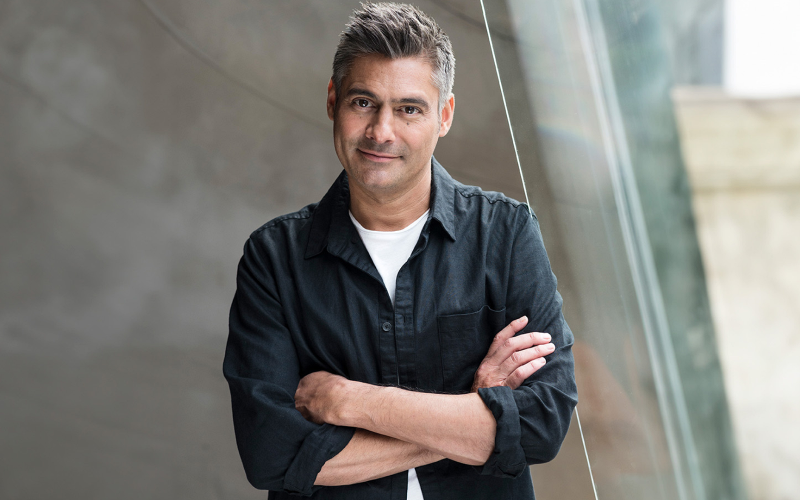 Danny-Bhoy-1600x1000-1.png